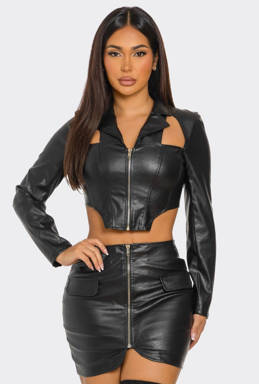 Eye Catcher Leather 2 Piece Set